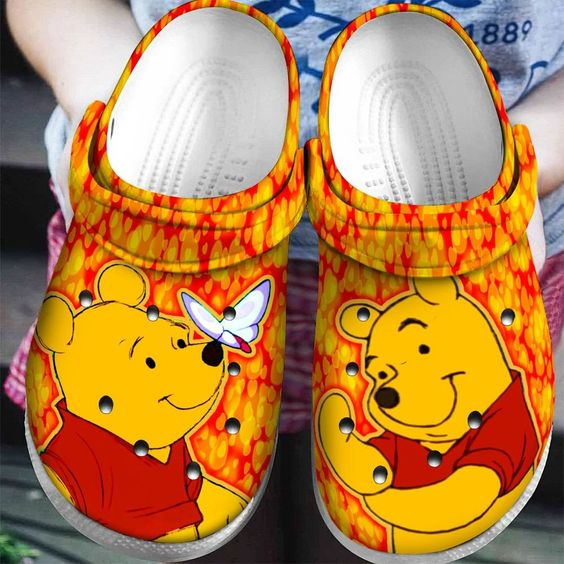 Cute Winnie The Pooh and Butterfly Colorful Clogs for Kids and Adults – Stylish and Comfortable Footwear for All Ages Cute Winnie The Pooh and Butterfly Colorful Clogs for Kids and Adults – Stylish and Comfortable Footwear for All Ages