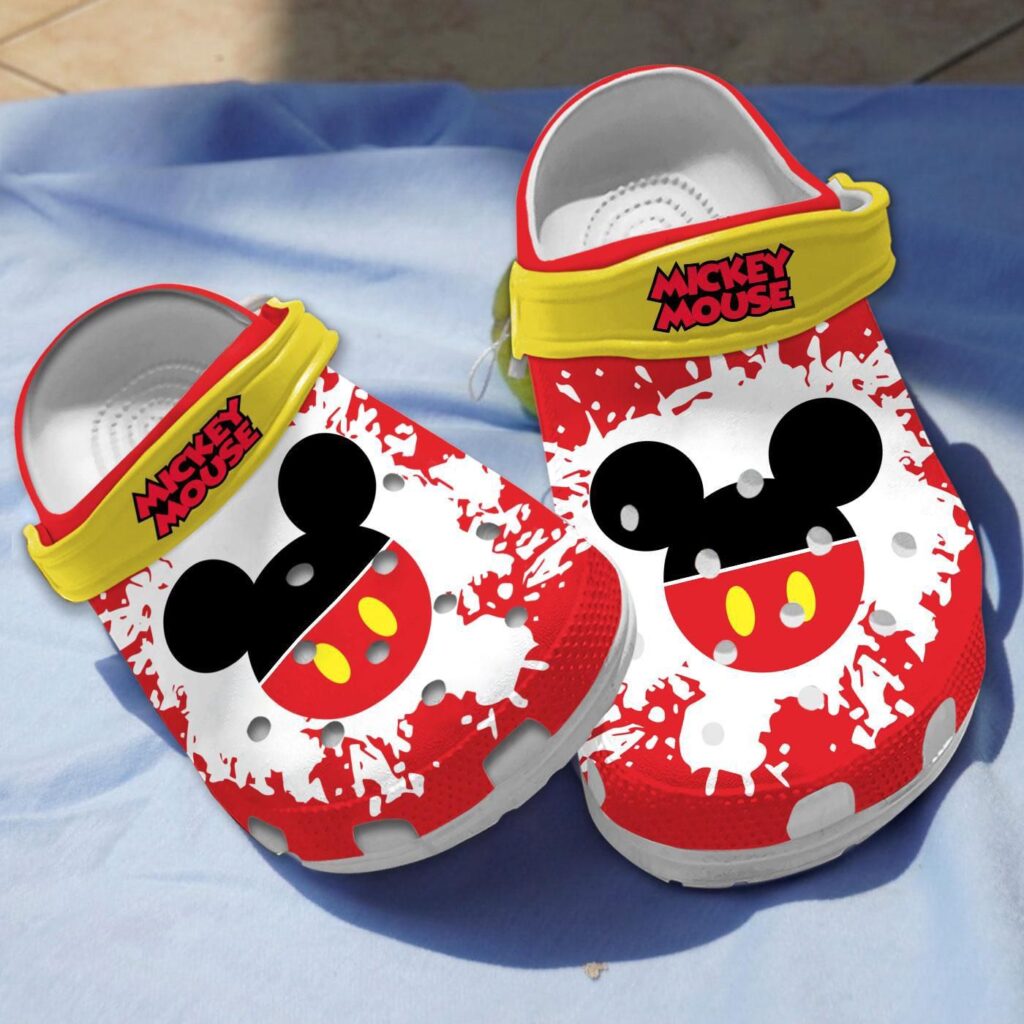 Comfortable Mickey Mouse Clogs For Men And Women Comfortable Mickey Mouse Clogs For Men And Women