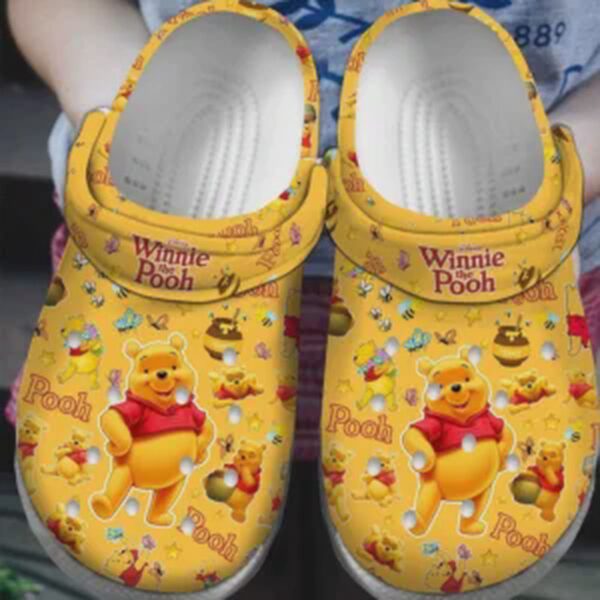 Cute Non-Slip Winnie The Pooh Cartoon Clogs – Lightweight Perfect for Kids & Adults