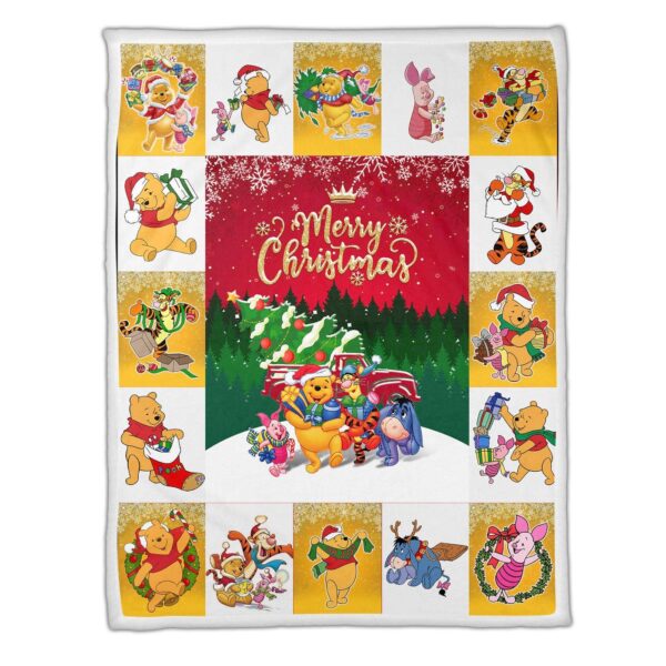 F89 DN Christmas Winnie The Pooh And Friends Christmas Winnie The Pooh