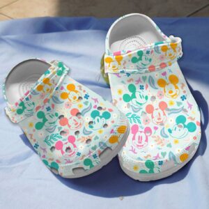 New And Rare Mickey Mouse Green Clogs For Men Women