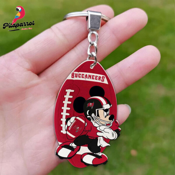 Tampa Bay Buccaneers Mickey Keychain – Gift for Fans