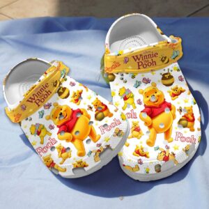 Cute Winnie The Pooh Pattern Clogs – Stylish and Comfortable Footwear for Kids with Adorable Design