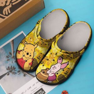 Yellow Winnie the Pooh W Floral Pattern Clogs: Classic Shoes with Engaging Design