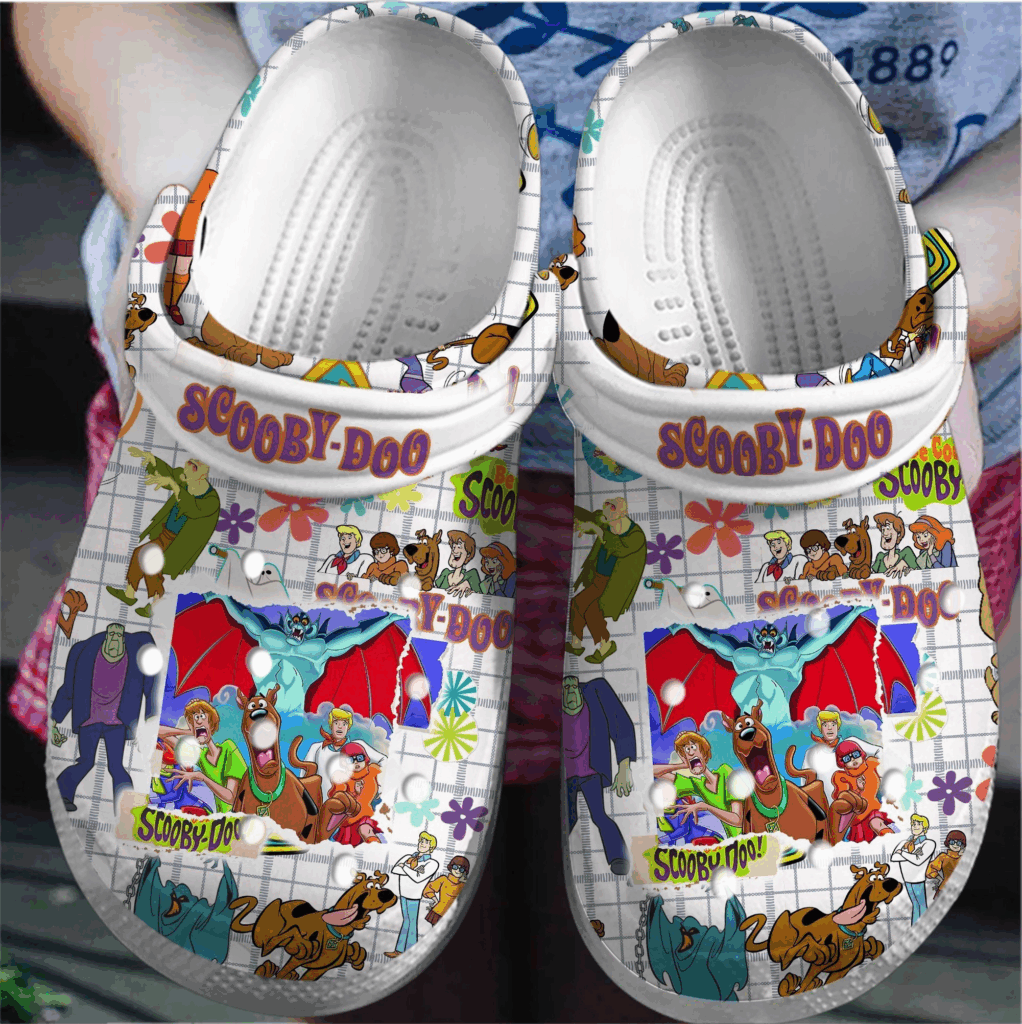 Amazing Scooby-Doo Clogs For Kids And Adults Amazing Scooby-Doo Clogs For Kids And Adults
