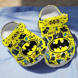 Stylish Batman DC Comics Clogs for Kids and Adults - Comfortable and Eye-Catching!