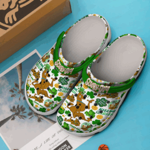Cute Scooby Doo And Lucky Shamrocks Patrick Clogs For Kids & Adults