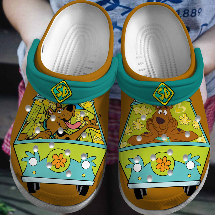 Funny Scooby-Doo Cartoon Brown Clogs For Kids & Adults Funny Scooby-Doo Cartoon Brown Clogs For Kids & Adults