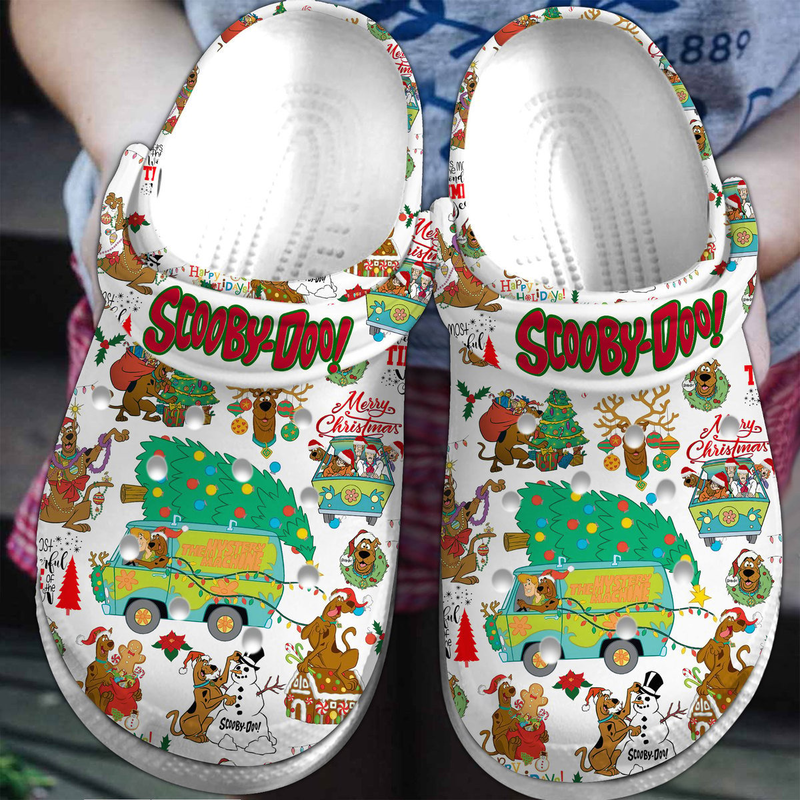 Beautiful Scooby Doo Christmas Unisex Clogs Beautiful Scooby Doo Christmas Unisex Clogs