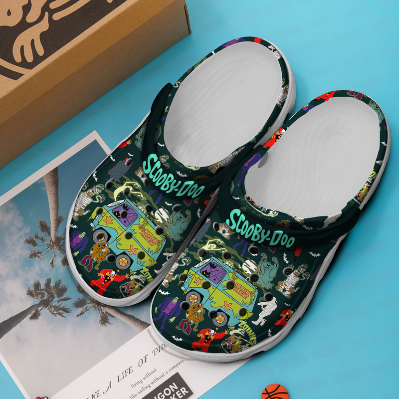 Breathable Scooby Doo Clogs For Kids & Adults Breathable Scooby Doo Clogs For Kids & Adults