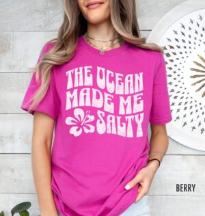 Retro Beach Shirt for Coconut Girls: Y2K Aesthetic Tshirt for VSCO Girls - Trendy Ocean Summer Tee with Salty Vibes
