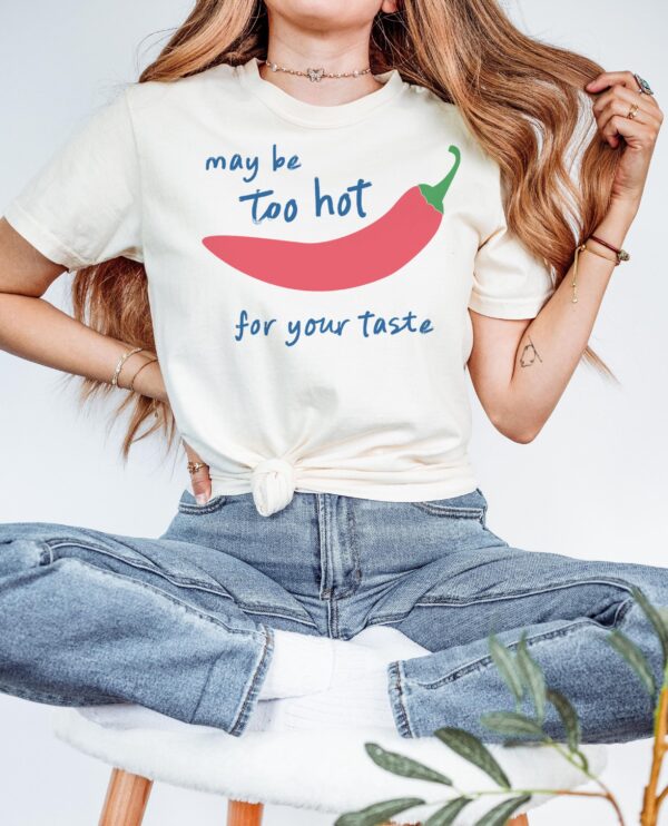 Spicy Chili Pepper TShirt: Retro Graphic Tee for Women – Y2K Aesthetic Funny Food Humor Shirt