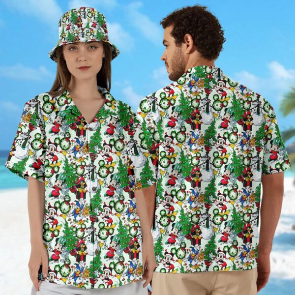 Mickey & Minnie Christmas Hawaiian Shirt Set – Festive Xmas Party Tee