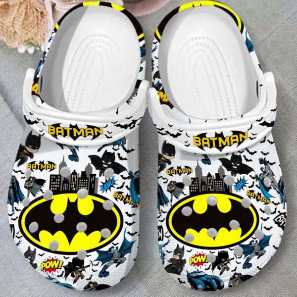 Shop the Best DC Studio Batman Unisex Clogs – Comfortable Shoes for Kids & Adults