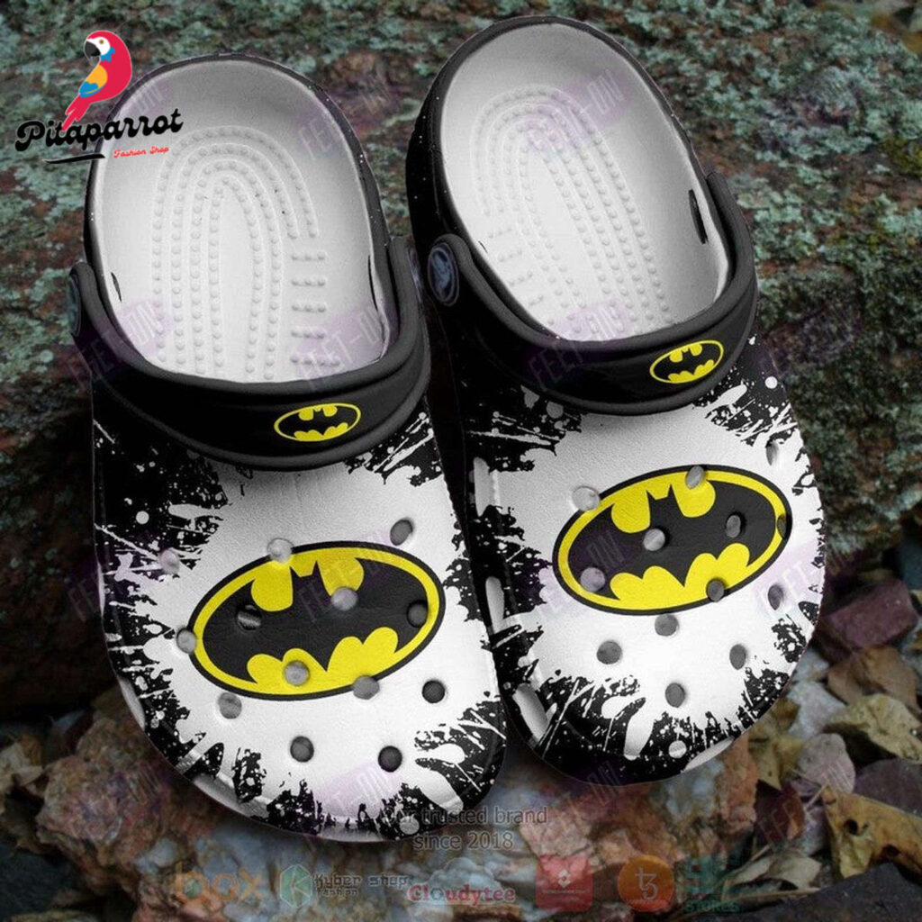 Batman Green Clog Shoes – Official Logo Design Comfortable Slip-Ons Batman Green Clog Shoes – Official Logo Design Comfortable Slip-Ons