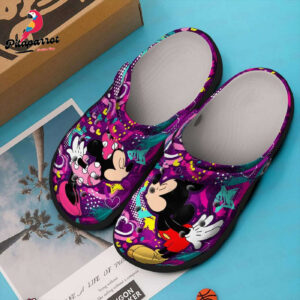 Mickey And Minnie Kiss Unisex Classic Clogs For Fans Unisex Gifts 2024